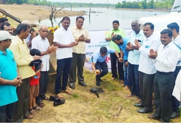 विलवडे धरण होणार गाळमुक्त ; प्रांताधिकारी पानवेलकर यांच्या हस्ते शुभारंभ