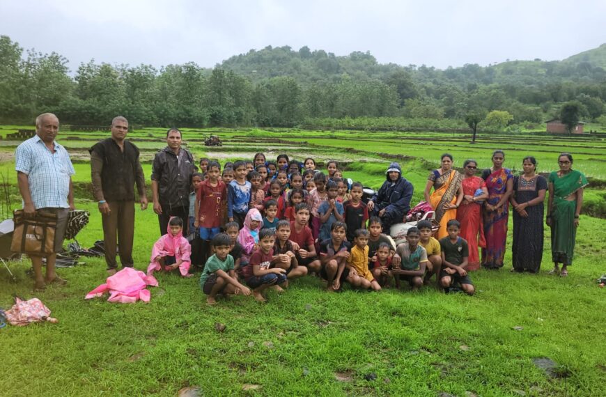 वारगाव जि.प.शाळा नं.३ च्या वतीने एक दिवस बळीराजासाठी उपक्रम