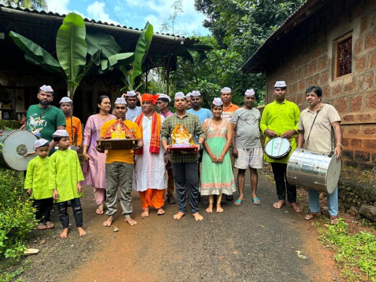 वैभववाडीत ढोल ताशाचा गजरात घराघरात गणरायाचे आगमन