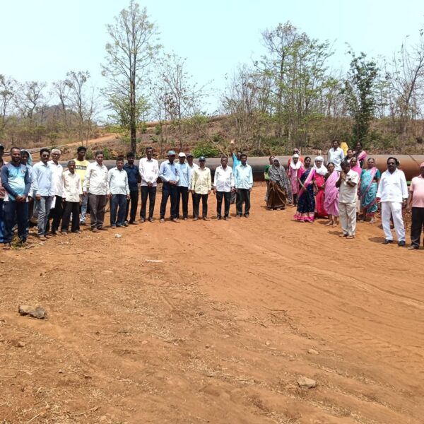 आधी पुनर्वसन गावठाणात पाणी नंतर कालव्याचे काम