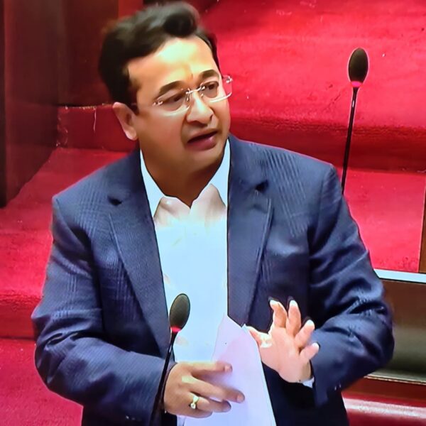 मत्स्य व्यवसायाला कृषीचा दर्जा देण्याचा सरकारचा विचार