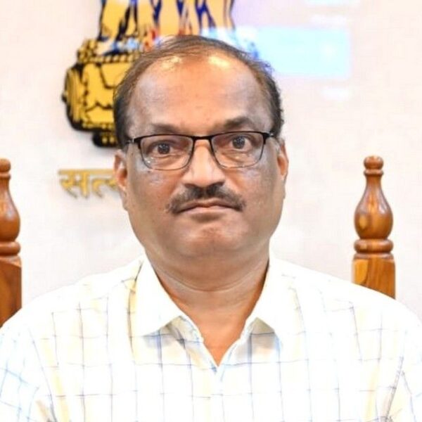 सीईओ खेबूडकर ऑन ॲक्शन मोड