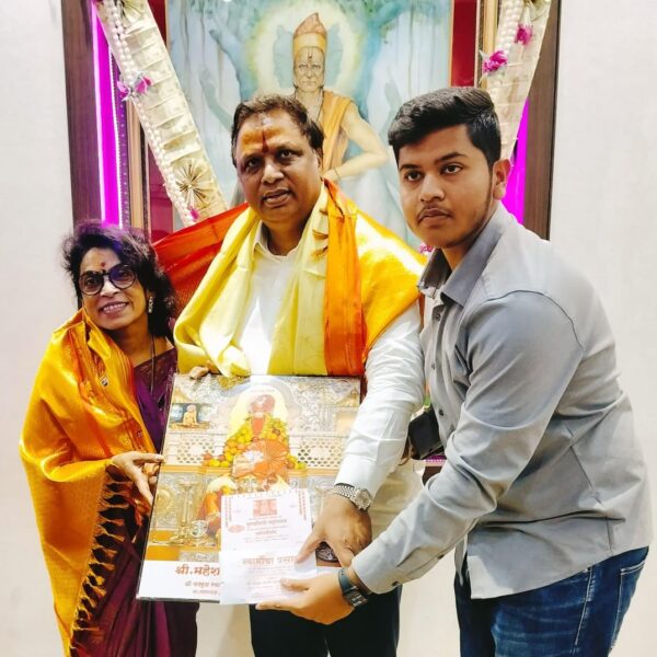 वटवृक्ष मंदिरातील प्रसन्नतेचा भाविकांनी नेहमीच अनुभव घ्यावा! सांस्कृतिक मंत्री आशिष शेलार