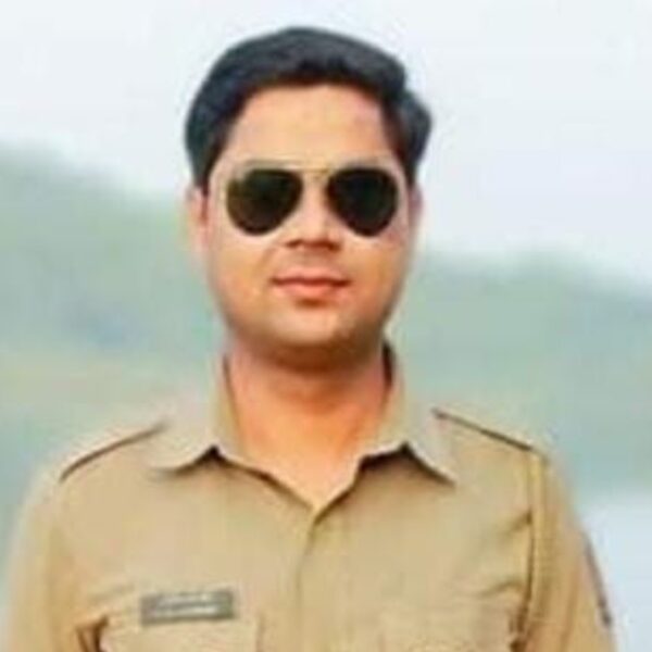 वैभववाडीत पोलीस कॉन्स्टेबल ची गळफास घेत आत्महत्या