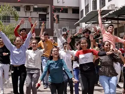 दहावीच्या रिझल्टमध्ये कोकणाने मारली बाजी