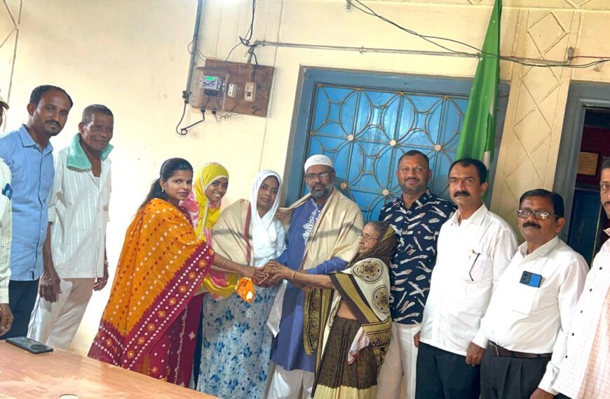 बंड्या मांजरेकर मित्र मंडळ नाधवडे यांनी जपली सामाजिक बांधिलकी
