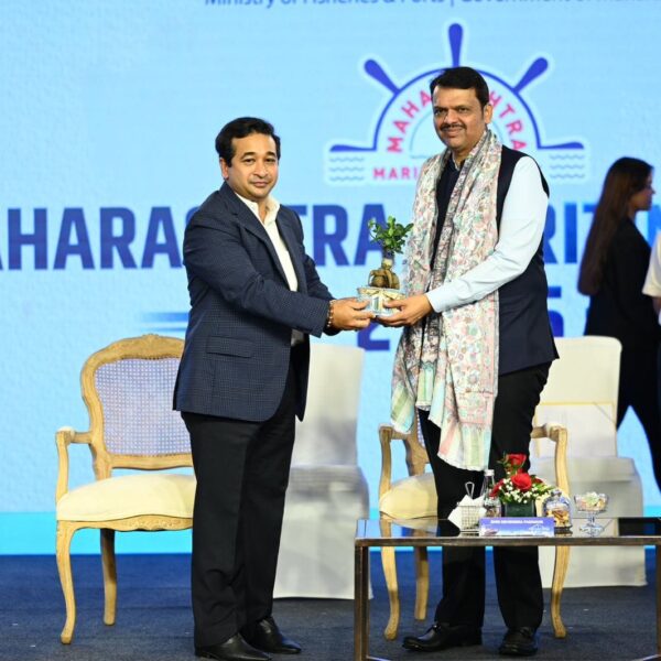 महाराष्ट्राला मेरीटाईम क्षेत्रात आघाडीवर नेण्यासाठी शिखर परिषद हे महत्वाचे पाऊल