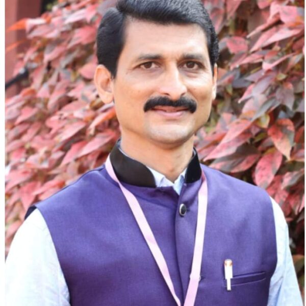 सिंधुदुर्ग जिल्हा गणित अध्यापक मंडळाच्या अध्यक्षपदी प्रसाद कुबल यांची निवड