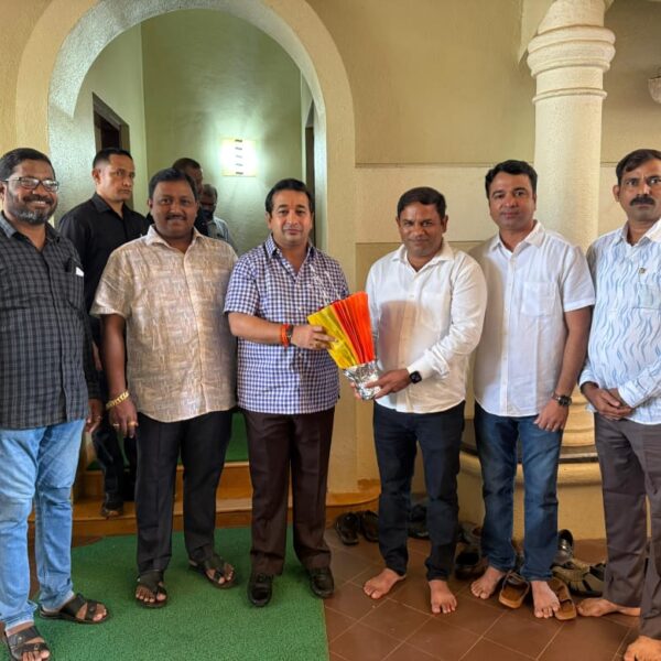 आत्मा तालुकाध्यक्ष भूषण बोडस यांनी घेतली पालकमंत्री राणेंची सदिच्छा भेट