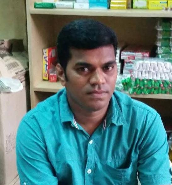 जिल्हा व्यापारी संघाचे उपाध्यक्ष महेश नार्वेकर यांचे निधन