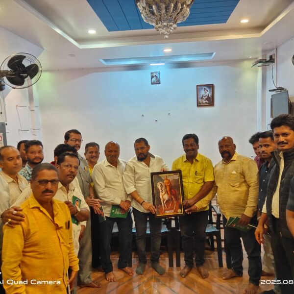 खंडोबा तालमीचा मिरवणुकीसाठी ‘नो साऊंड नो लेसर’ उपक्रम: आप तर्फे खंडोबा तालमीचा सत्कार