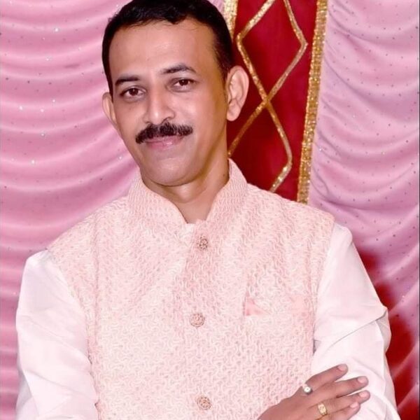 नांदगाव म.गांधी तंटामुक्त समिती अध्यक्षपदी महेश उर्फ राजू लक्ष्मण तांबे यांची निवड