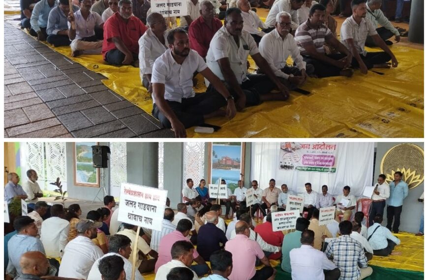 सिंधुदुर्ग रेल्वे स्थानकावर प्रवासी संघर्ष समितीचे आंदोलन