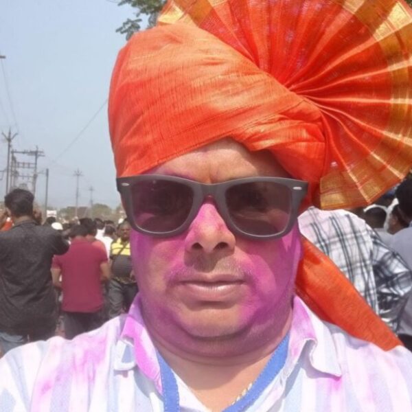 आंबा बागायतदारांना तातडीने आर्थिक मदत द्यावी