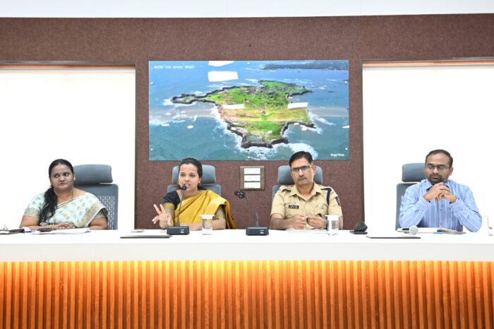 बिनविरोध निवडींमुळे जिल्ह्यात ६० मतदान केंद्रांची घट ; ८१० केंद्रांवर&hellip;