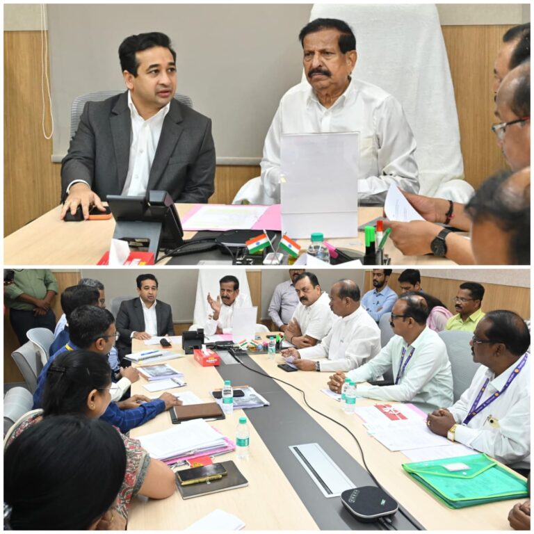 वन विभागाच्या अखत्यारीतील मत्स्य तलाव हे मत्स्यव्यवसाय विभागाकडे वर्ग करण्याची मंत्री नितेश राणे यांची वनमंत्र्यांकडे मागणी