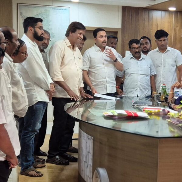 सिंधुदुर्गात अवकाळी पावसामुळे आंबा व काजू पिकाला धोका