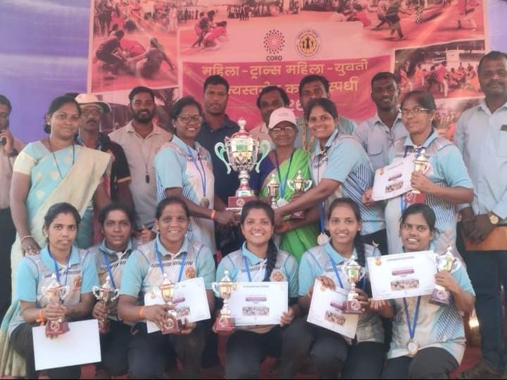 बुरंबावडेच्या शिवशक्ती कबड्डी संघाचा राज्यस्तरीय स्पर्धेत विजय