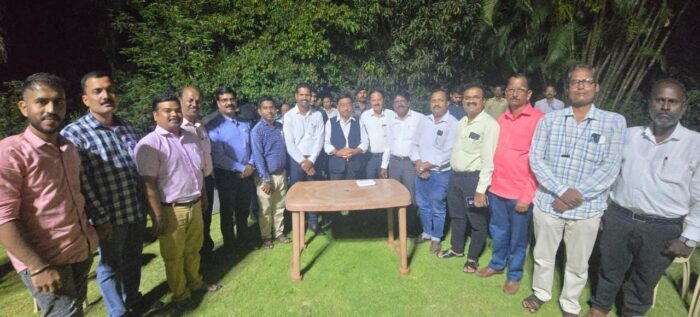 कणकवली येथील पत्रकारांनी खा.नारायण राणेंची घेतली सदिच्छा भेट