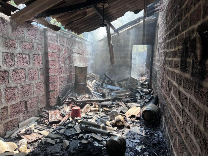 पिसेकामते येथील राहत्या घराला आग ; सिलेंडर चा स्फोट