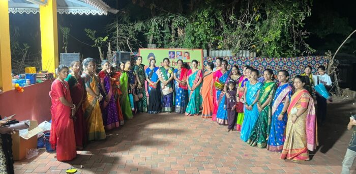 अश्विनी जाधव ठरल्या पैठणीच्या मानकरी