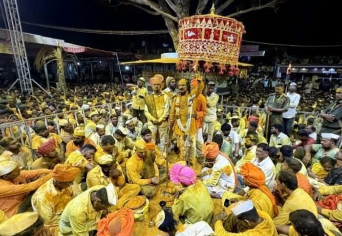 बाळूमामा भंडारा ! उत्सवानिमित्त डोणे महाराजांची भाकणूक- तिसऱ्या महायुद्धाचा भडका&hellip;