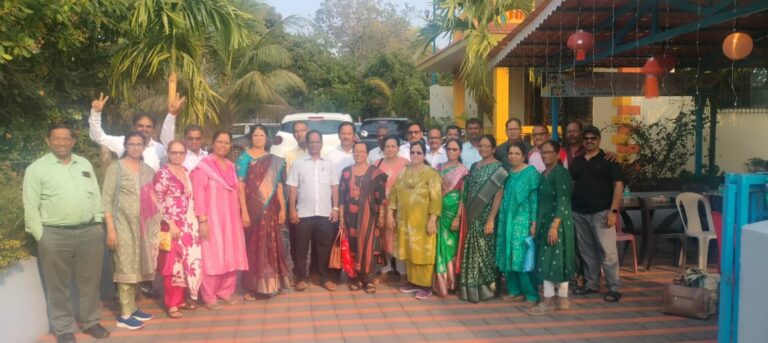 पाट हायस्कूल च्या पहिल्या इ.१२ वी बॅच चे पहिले गेट टूगेदर उत्साहात संपन्न.