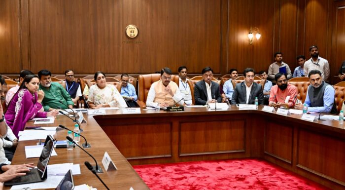 कोकणातील नुकसानग्रस्त आंबा व काजू बागायतदारांना अधिवेशन संपण्यापूर्वी मदत जाहीर&hellip;