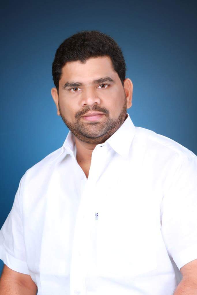 माजी आमदार वैभव नाईक यांच्या वाढदिवसानिमित्त विविध सामाजिक व सांस्कृतिक&hellip;