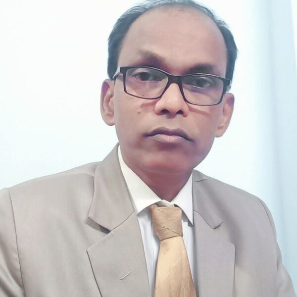 मिलिंद कांबळे चिंचवलकर यांना तेजस्वी फाऊंडेशनचा