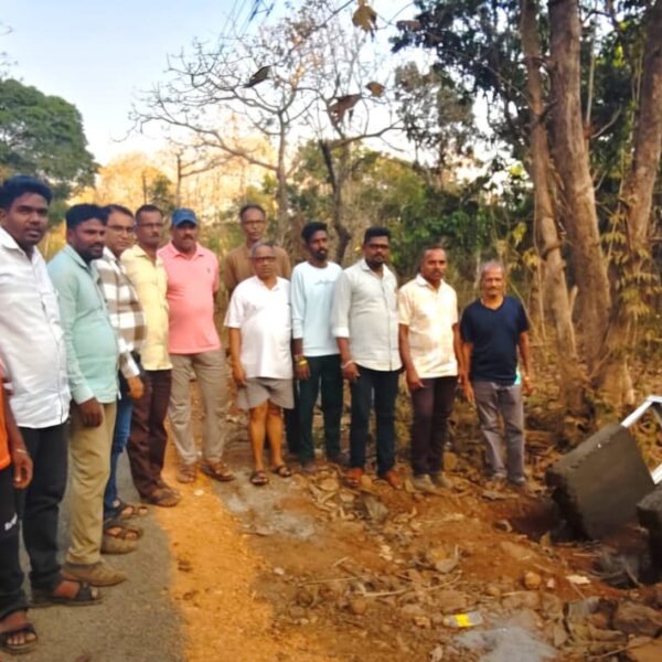 वायंगणी येथे भूमिगत विद्युत वाहिनीच्या निकृष्ट कामाला ग्रामस्थांचा आक्षेप