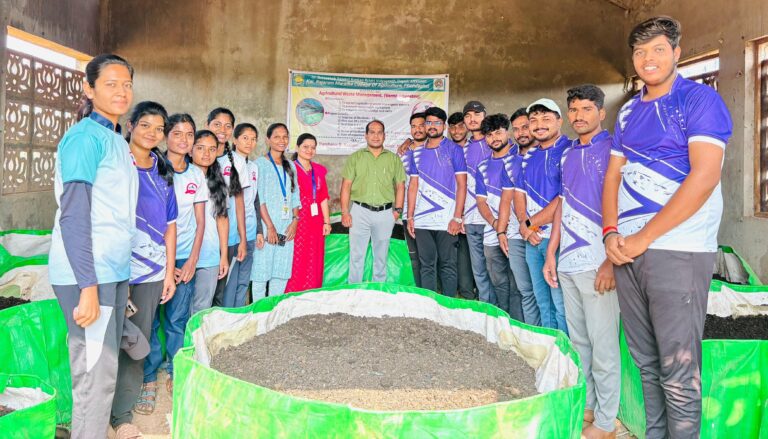 फोंडा कृषी कॉलेज येथे गांडूळ खत प्रकल्प यशस्वी राबविण्यात आला
