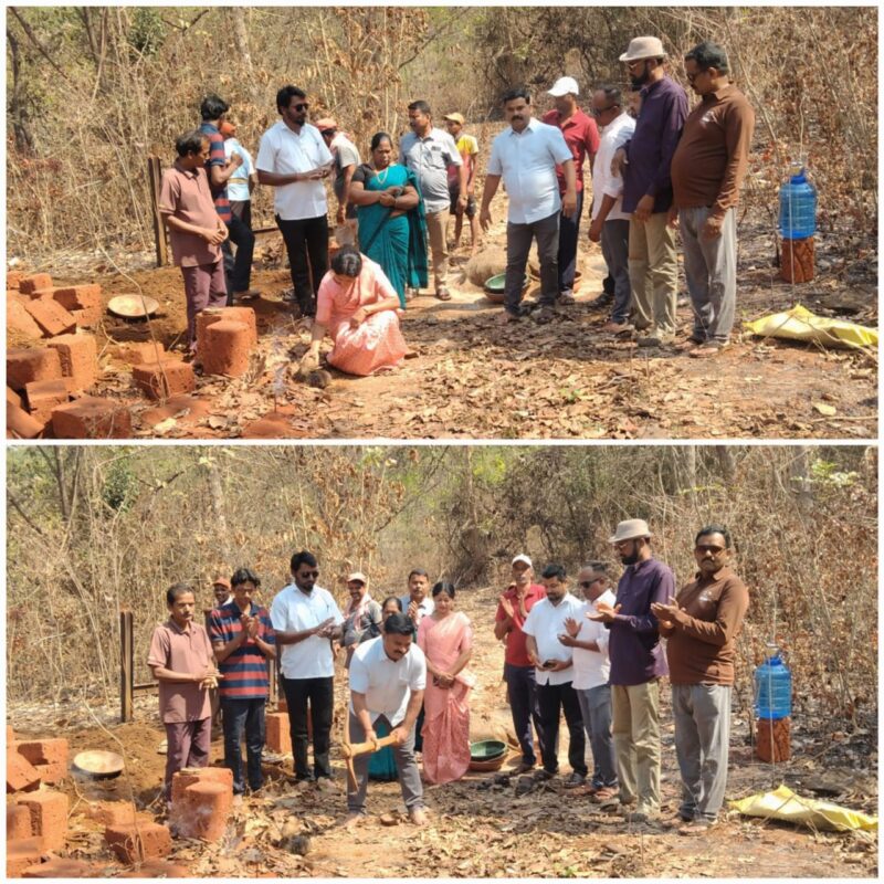 कुरंगावणे बौद्धवाडी स्मशानभूमी शेड कामाचे भूमिपूजन संपन्न