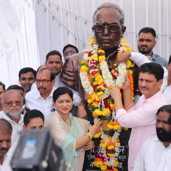 पालकमंत्री प्रकाश आबिटकर यांच्याकडून भारतरत्न डॉ.बाबासाहेब आंबेडकर यांना अभिवादन