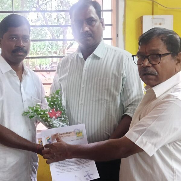 चिंदर, त्रिंबक मधून जाणाऱ्या एस टी बस नियमित करा