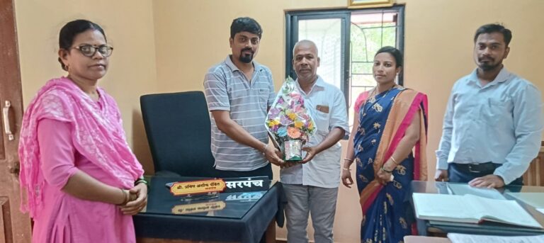 नवनिर्वाचित सदस्य विश्वनाथ सखाराम पंडित यांचे स्वागत