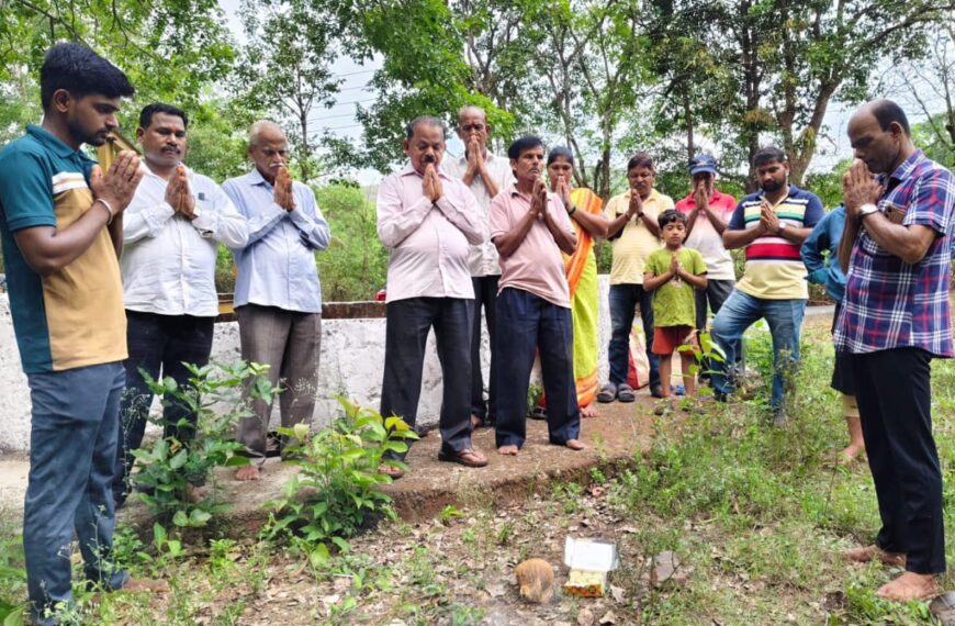 चिंदर कुंभारवाडी येथील विविध विकास कामांचे सदाशिव चिंदरकर यांच्या हस्ते भूमिपूजन…!