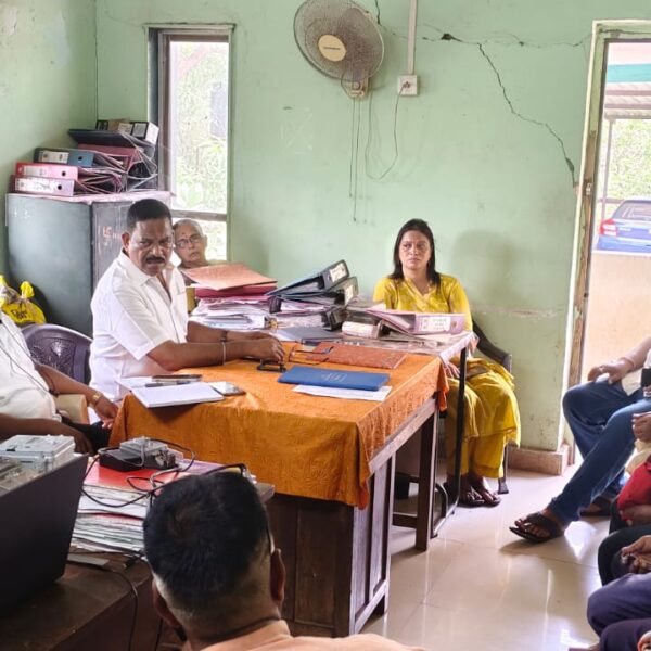 विजवितरणची मान्सूनपूर्व कामे त्वरित पूर्ण करा