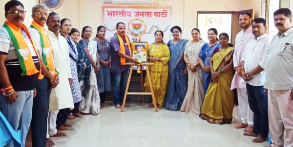 भाजपा वेंगुर्ले तालुका कार्यालयात पुण्यश्लोक अहिल्यादेवी होळकर यांच्या जयंतीनिमित्त अभिवादन