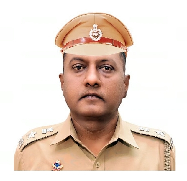 आय. पी. एस. तुषार पाटील यांचे निधन