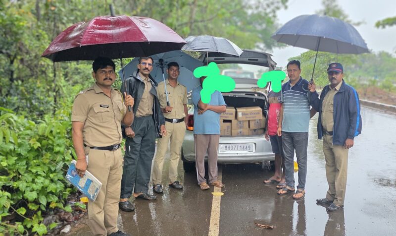 बेकायदा दारू वाहतूक प्रकरणी मालवणचे दोघे ताब्यात