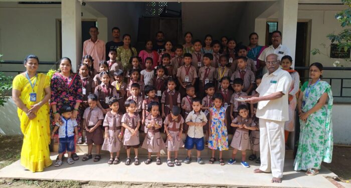 व्ही. एन. नाबर मेमोरियल इंग्लिश मीडियम स्कूल, मडुरा येथे प्रवेशोत्सव&hellip;