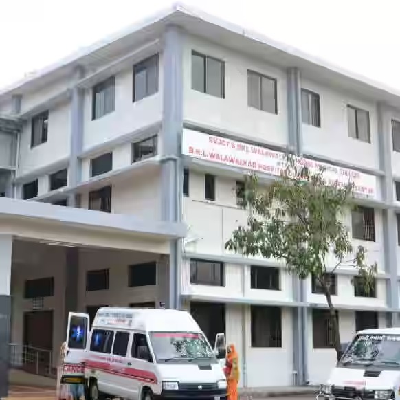 घोरण्याच्या समस्येवर डेरवण रुग्णालयात निदान व उपचाराचे शिबीर