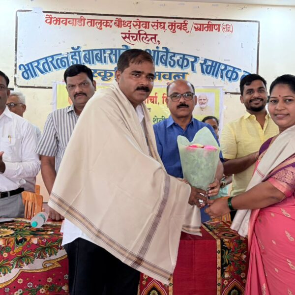 नैसर्गिक शेतीत पर्यावरण सुधारण्याची ताकद; देशी गाय हा शेतीचा पाया : डॉ. विलास सावंत