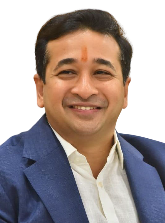 पालकमंत्री नितेश राणे यांच्या वाढदिवसानिमित्त उंबर्डे येथे मोफत आरोग्य शिबिर