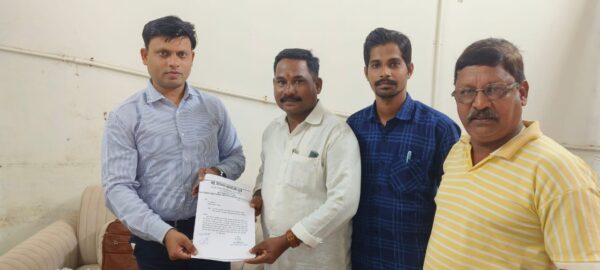 SIR फॉर्म भरण्यासाठी पोलीस पाटील व इतर गावस्तरीय महसुल विभाग&hellip;