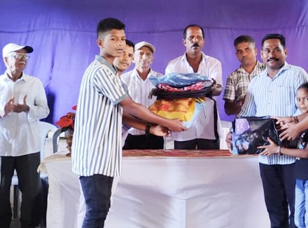 ग्रामीण भागातील विद्यार्थ्यांच्या पंखांना बळ; स्वामी समर्थ मठ वायंगणीचा स्तुत्य उपक्रम!