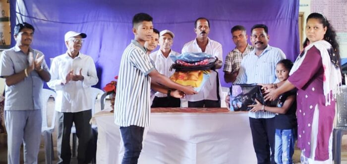ग्रामीण भागातील विद्यार्थ्यांच्या पंखांना बळ; स्वामी समर्थ मठ वायंगणीचा स्तुत्य&hellip;