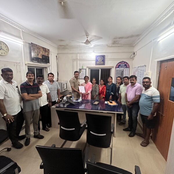 अल्पवयीनवरील अत्याचार प्रकरणात कठोर कारवाईची मागणी; हिंदू एकता मंचाचे बांदा पोलिसांना निवेदन