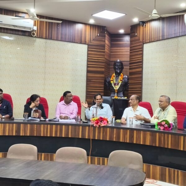 सिंधुदुर्गच्या आरोग्य व्यवस्थेचा प्रधान सचिवांकडून सखोल आढावा